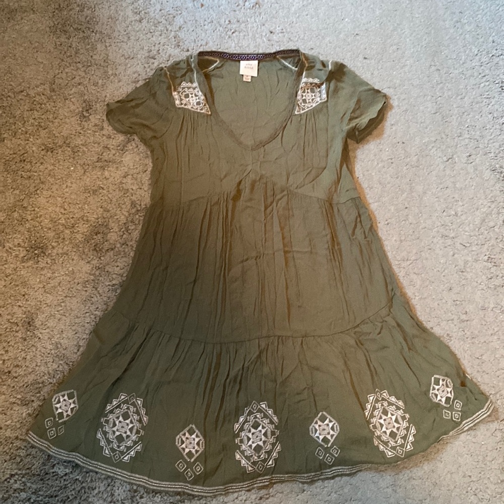 Knox Rose Embroidered Dress/Top